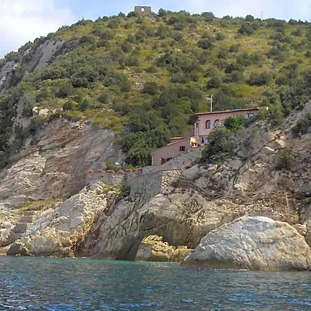 Cota Quinta Hotel 3*
